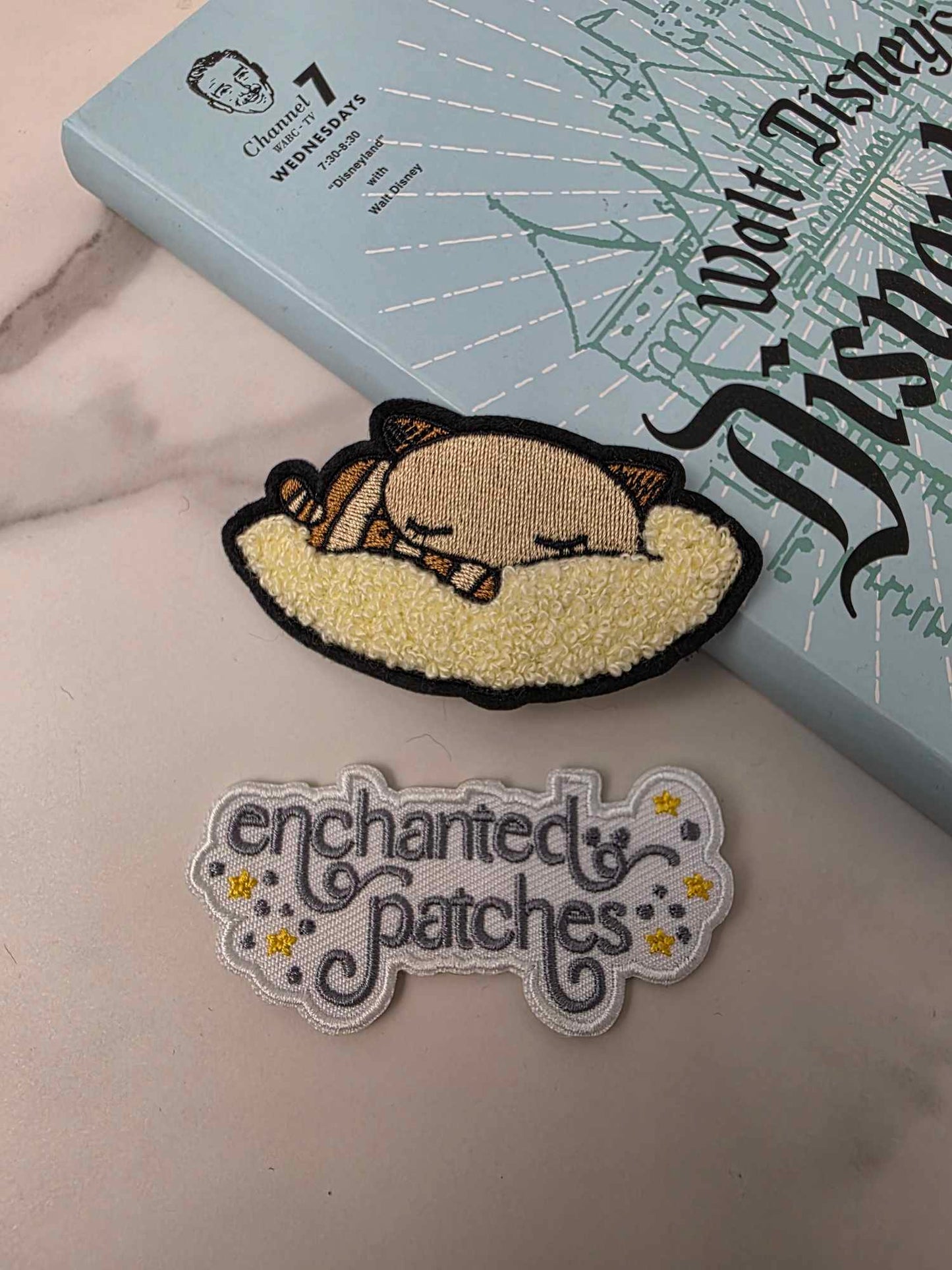 3" Kawaii Japanese Anime Sleeping Cat Embroidered Iron On Patch