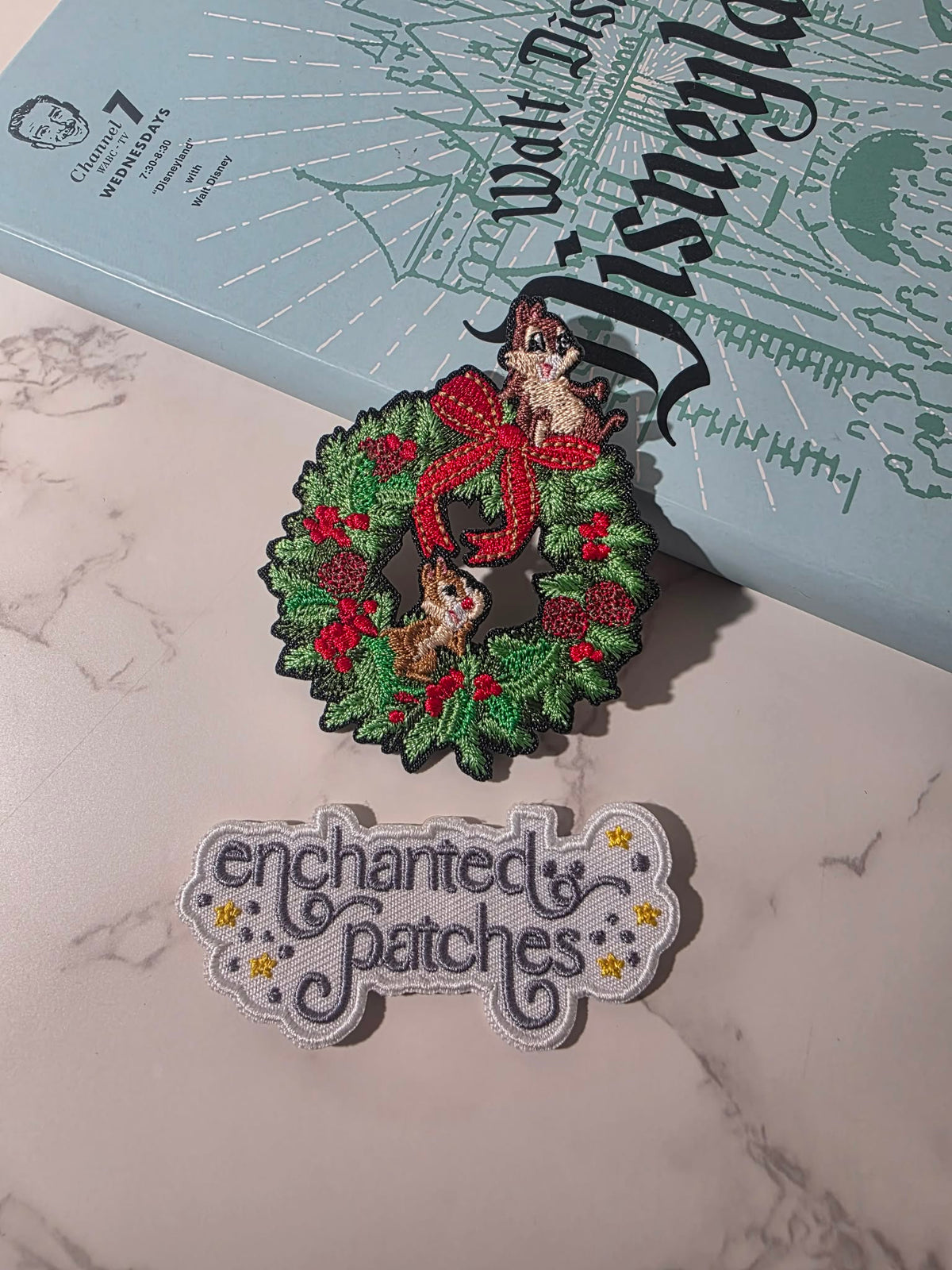 3" Christmas Wreath Chip Dale Chipmunks Embroidered Iron On Patch
