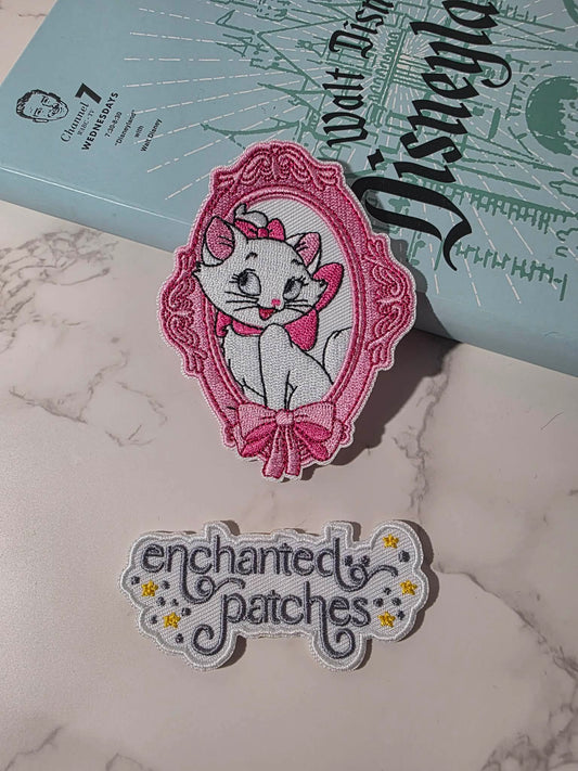3.5" Frame Coquette White Kitty Cat Girly Pink Bow Iron On Patch
