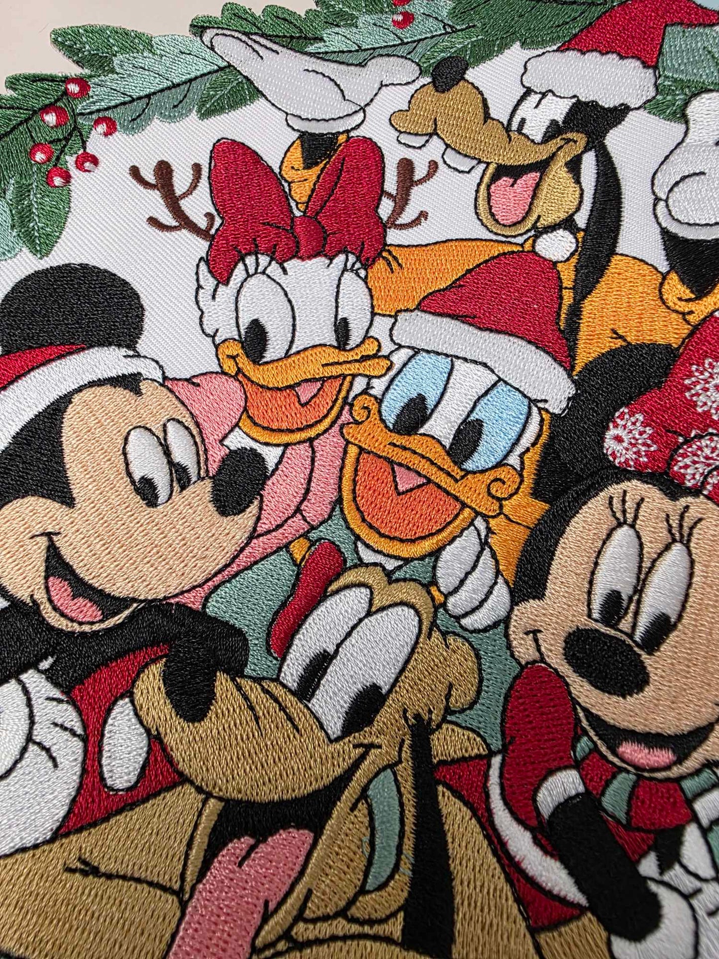 8" XL Christmas Wreath Happiest Park Mouse Dog Duck Embroidered Iron On Patch