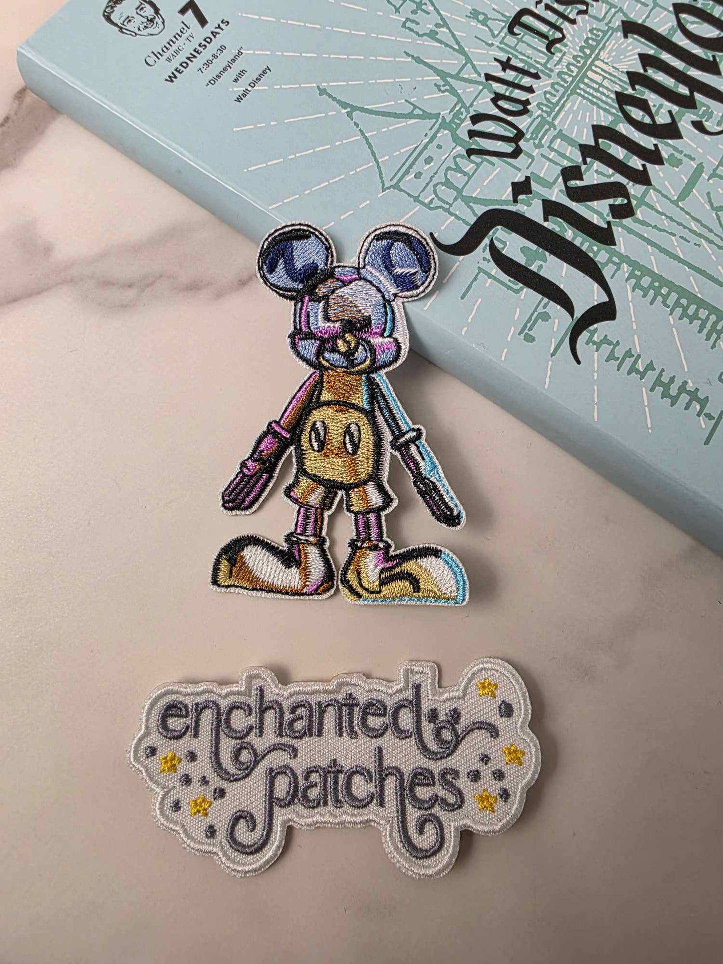 3" Happiest Boy Mouse Chrome Figurine Keychain Embroidered Iron On Patch