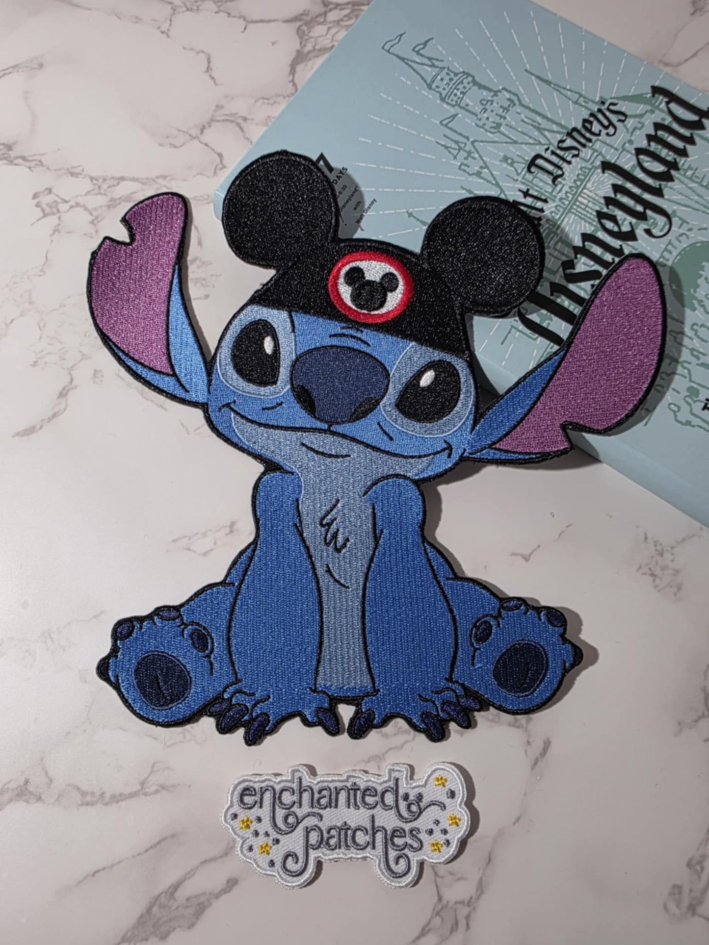 XL 8" Blue Alien wearing Mouse Hat Embroidered Iron On Patch
