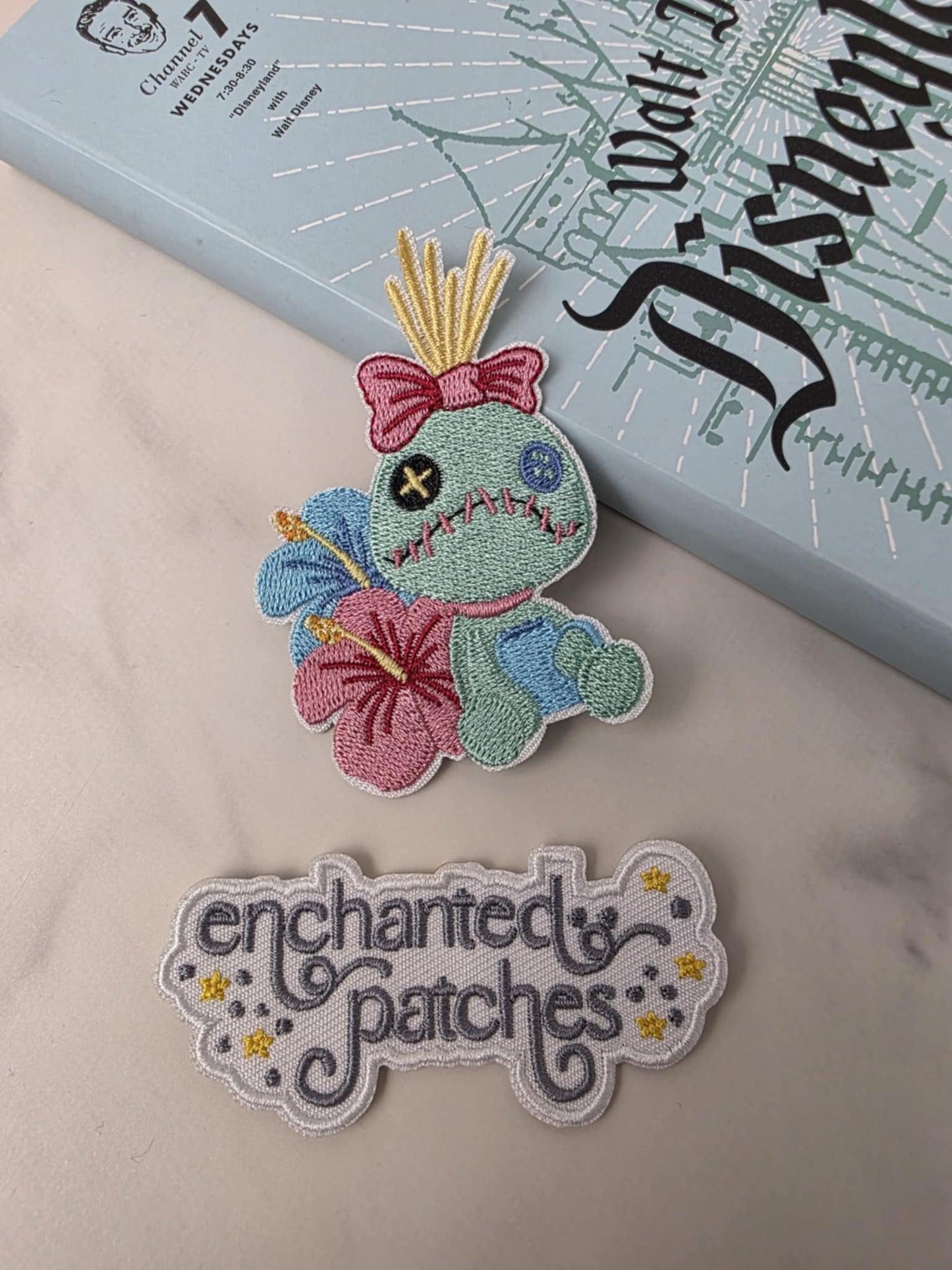 3" Blue Alien Stuff Animal Hawaiian Flowers Embroidered Iron On Patch