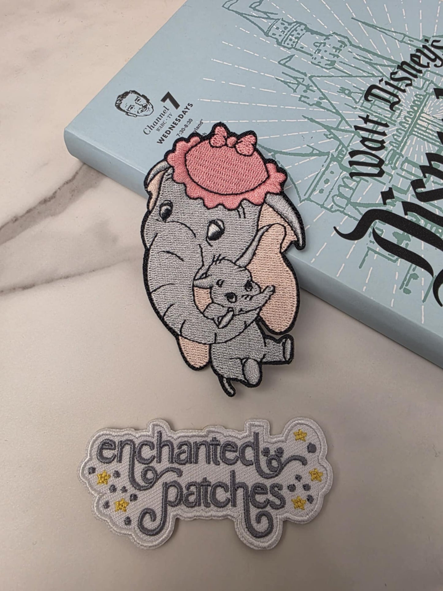 3.5" Kawaii Elephant Mom and Big Ears Baby Mother's Day Iron On Patch