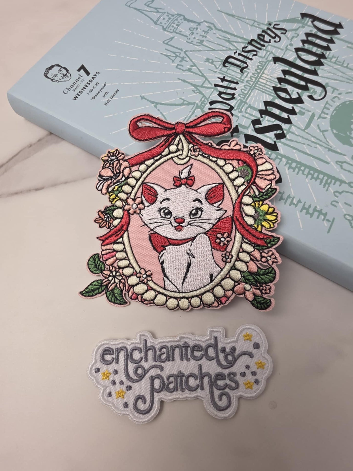 3.5" Coquette White Kitty Cat Girly Pink Bow Iron On Patch