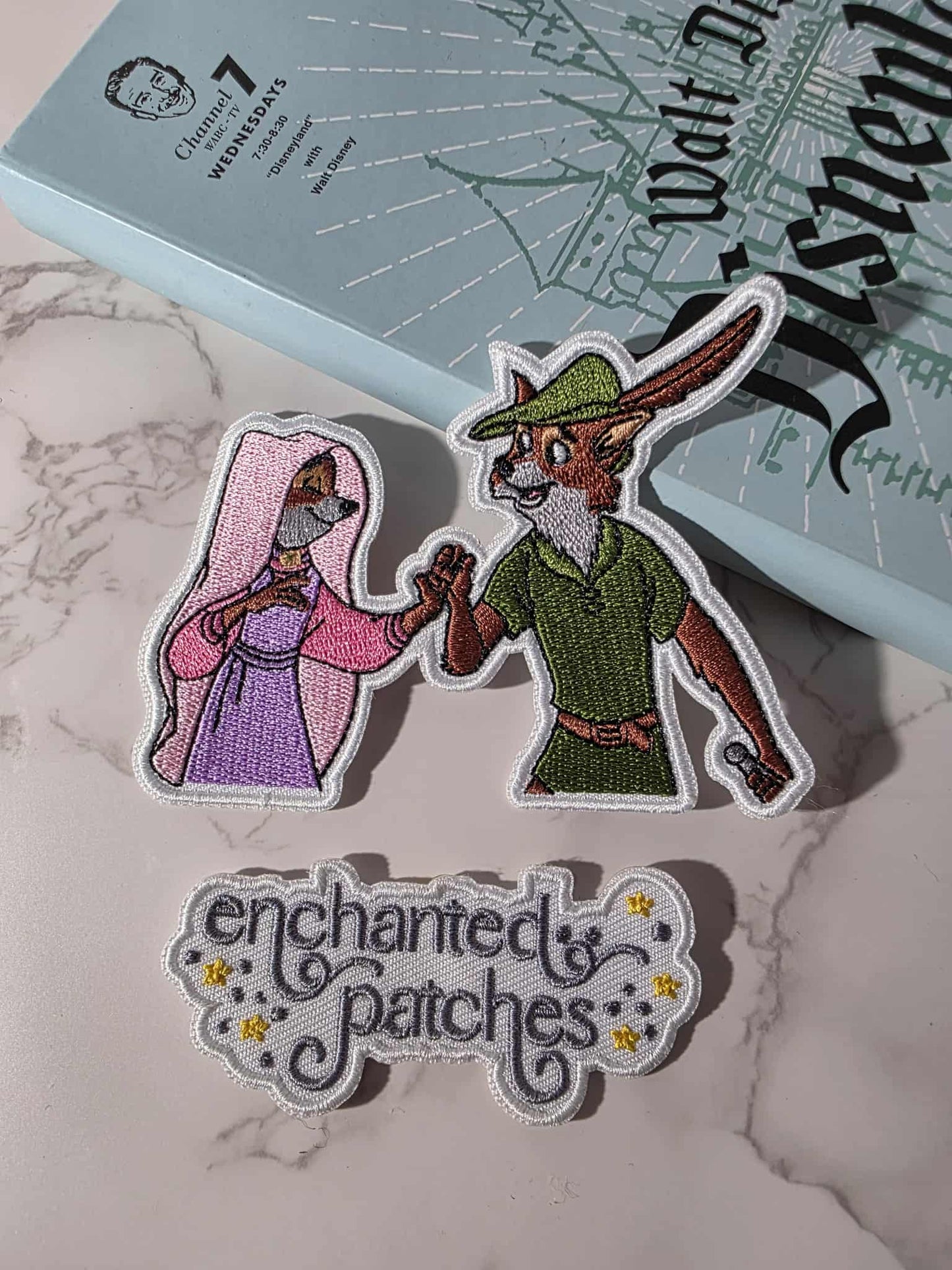 4" Robinhood Fox and Girlfriend Embroidered Iron On Patch